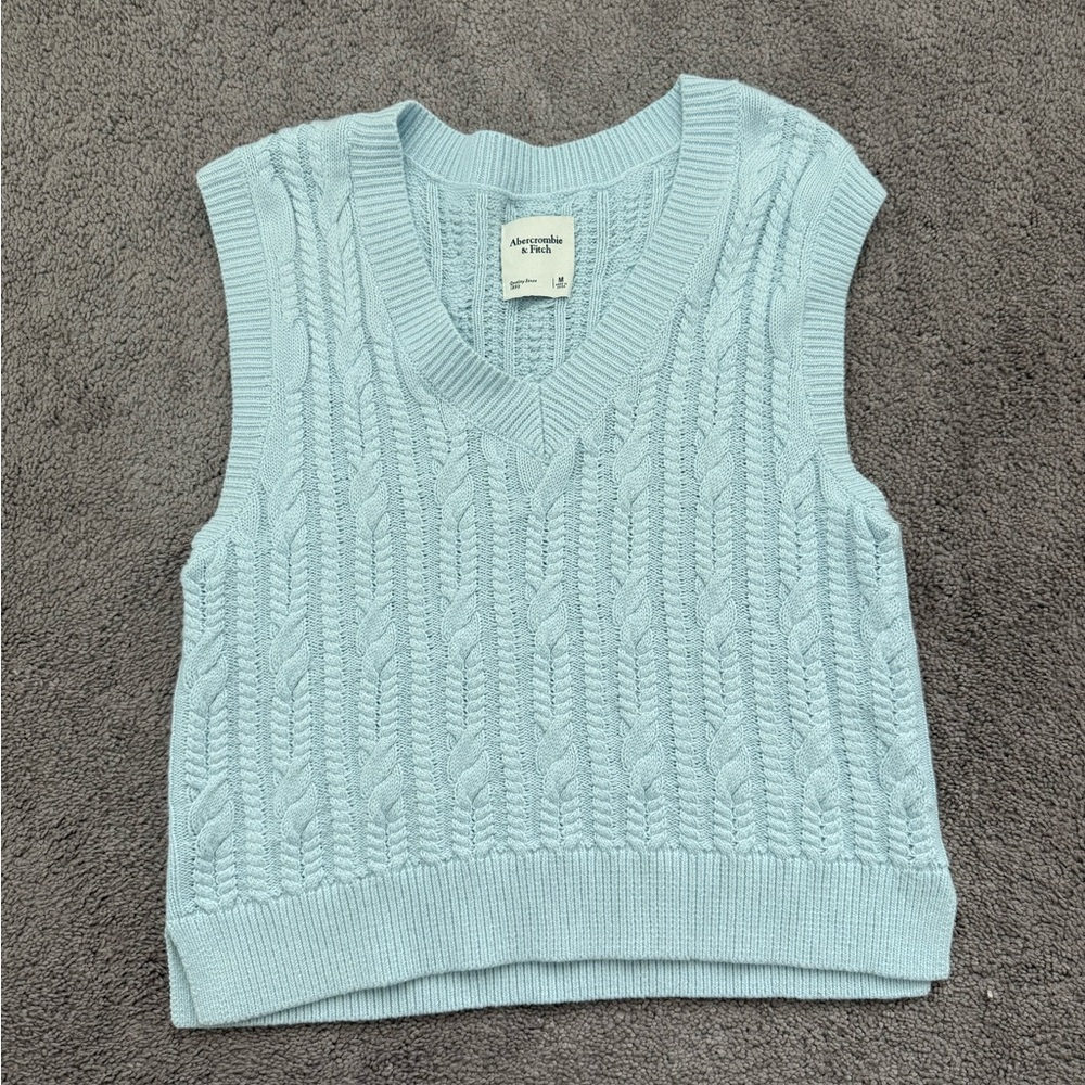 Abercrombie & Fitch Light Blue Knit Sweater